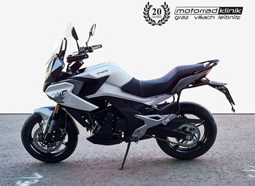 Neumotorrad CFMOTO 700MT