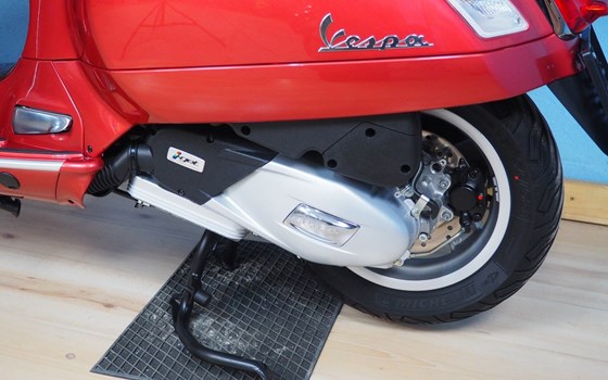 Gebrauchtmotorrad Vespa GTS 125 iGET - Bild 10 Gebrauchtmotorrad Vespa GTS 125 iGET - Bild 10