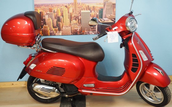 Gebrauchtmotorrad Vespa GTS 125 iGET - Bild 15 Gebrauchtmotorrad Vespa GTS 125 iGET - Bild 15