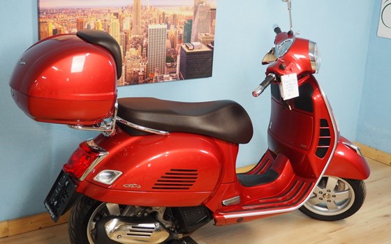 Gebrauchtmotorrad Vespa GTS 125 iGET - Bild 16 Gebrauchtmotorrad Vespa GTS 125 iGET - Bild 16