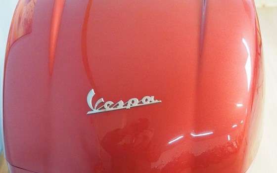 Gebrauchtmotorrad Vespa GTS 125 iGET - Bild 26 Gebrauchtmotorrad Vespa GTS 125 iGET - Bild 26