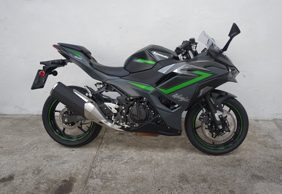 Kawasaki Ninja 500