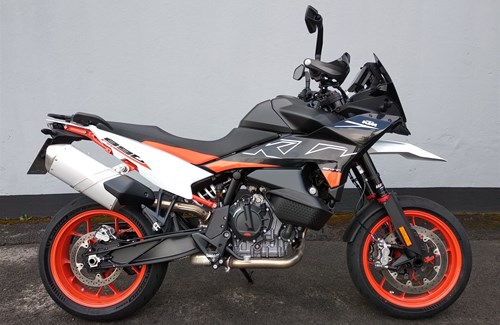 Gebrauchtmotorrad KTM 890 SMT