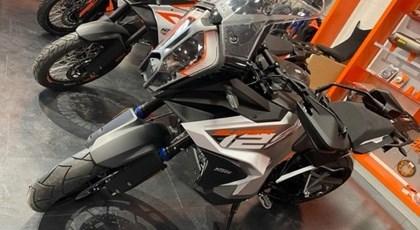 Neumotorrad KTM 1290 Super Adventure S