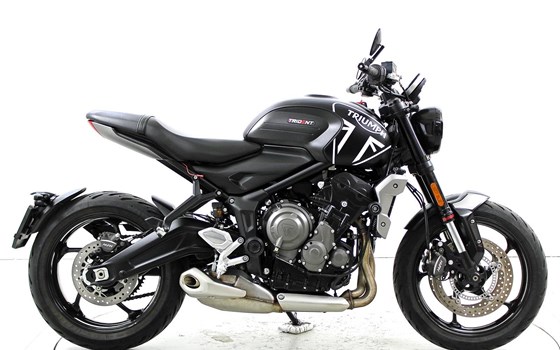 Motorrad Occasion Triumph Trident 660 - Bild 4