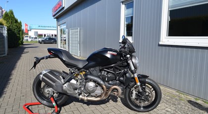 Gebrauchtfahrzeug Ducati Monster 821 Dark