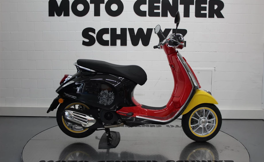 Angebot Vespa Primavera 125 Disney Mickey Mouse Edition Bild 1: Angebot Vespa Primavera 125 Disney Mickey Mouse Edition