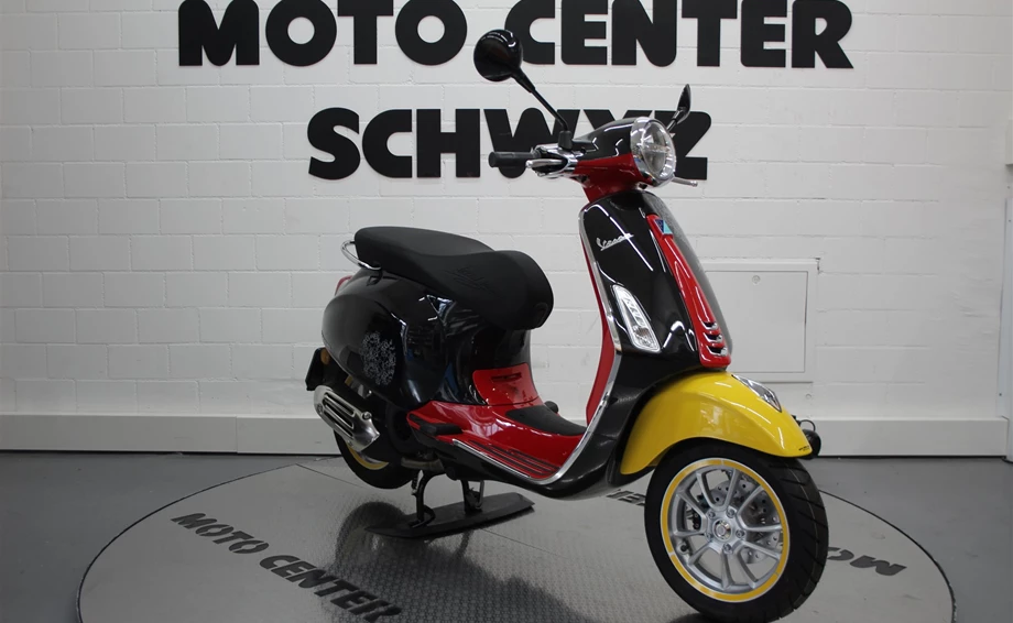 Angebot Vespa Primavera 125 Disney Mickey Mouse Edition Bild 2: Angebot Vespa Primavera 125 Disney Mickey Mouse Edition