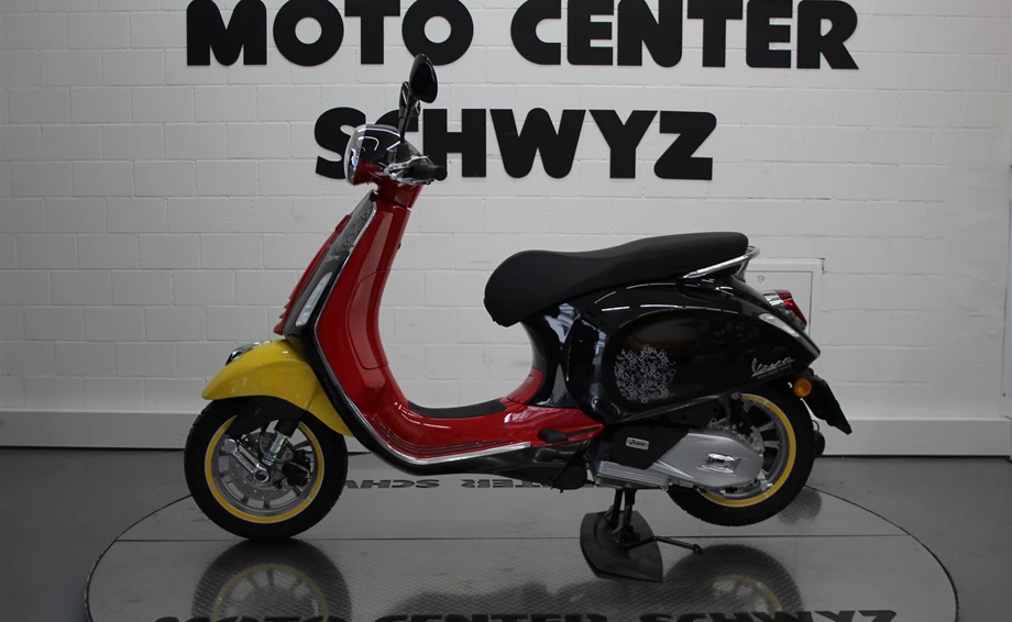 Angebot Vespa Primavera 125 Disney Mickey Mouse Edition Bild 5: Angebot Vespa Primavera 125 Disney Mickey Mouse Edition