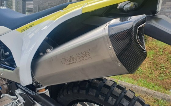 Gebrauchtmotorrad Husqvarna 701 Enduro - Bild 13