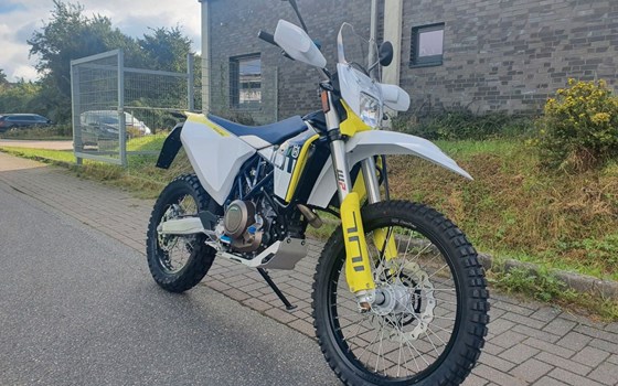 Gebrauchtmotorrad Husqvarna 701 Enduro - Bild 2