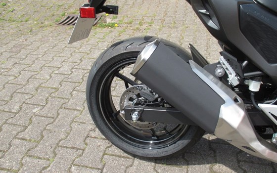 Gebrauchtmotorrad Kawasaki Z7 Hybrid - Bild 11