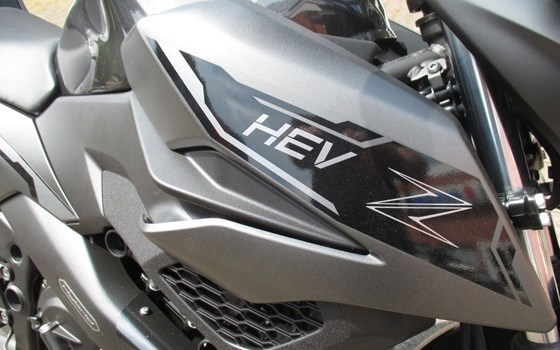 Gebrauchtmotorrad Kawasaki Z7 Hybrid - Bild 15