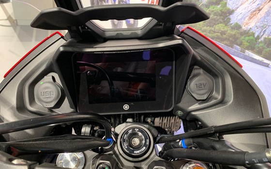 Gebrauchtmotorrad Yamaha Tracer 7 - Bild 7