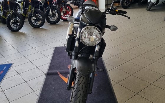 Gebrauchtmotorrad Suzuki SV650 - Bild 3