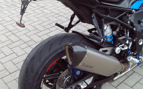 Gebrauchtmotorrad BMW M 1000 R - Bild 2