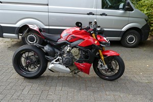 Angebot Ducati Streetfighter V4 S