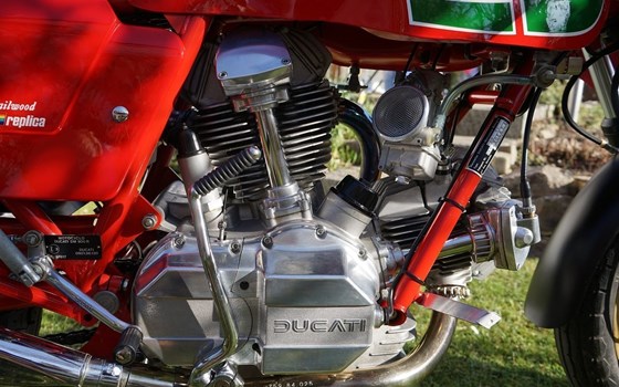 Gebrauchtmotorrad Ducati Königswelle - 900 MHR - Bild 6