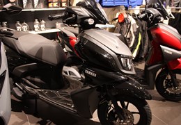 Neumotorrad Yamaha RayZR