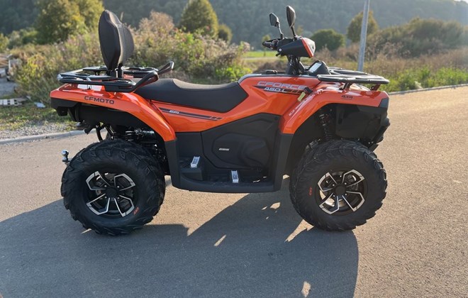 CFMOTO CForce 550 4x4