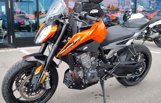 KTM 790 Duke L