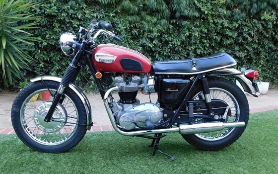 Gebrauchtmotorrad Triumph Bonneville T120 - Bild 6 Gebrauchtmotorrad Triumph Bonneville T120 - Bild 6