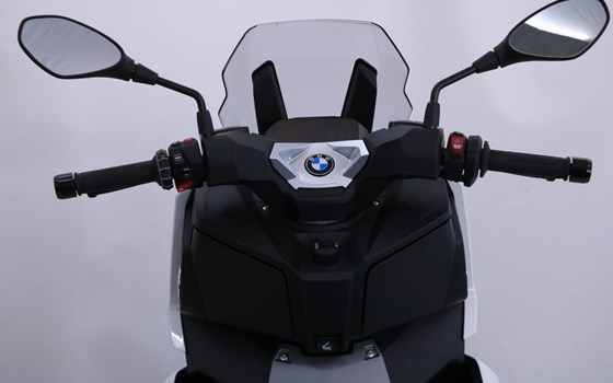 Gebrauchtmotorrad BMW C 400 X - Bild 12