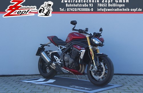 Gebrauchtmotorrad Triumph Speed Triple 1200 RS