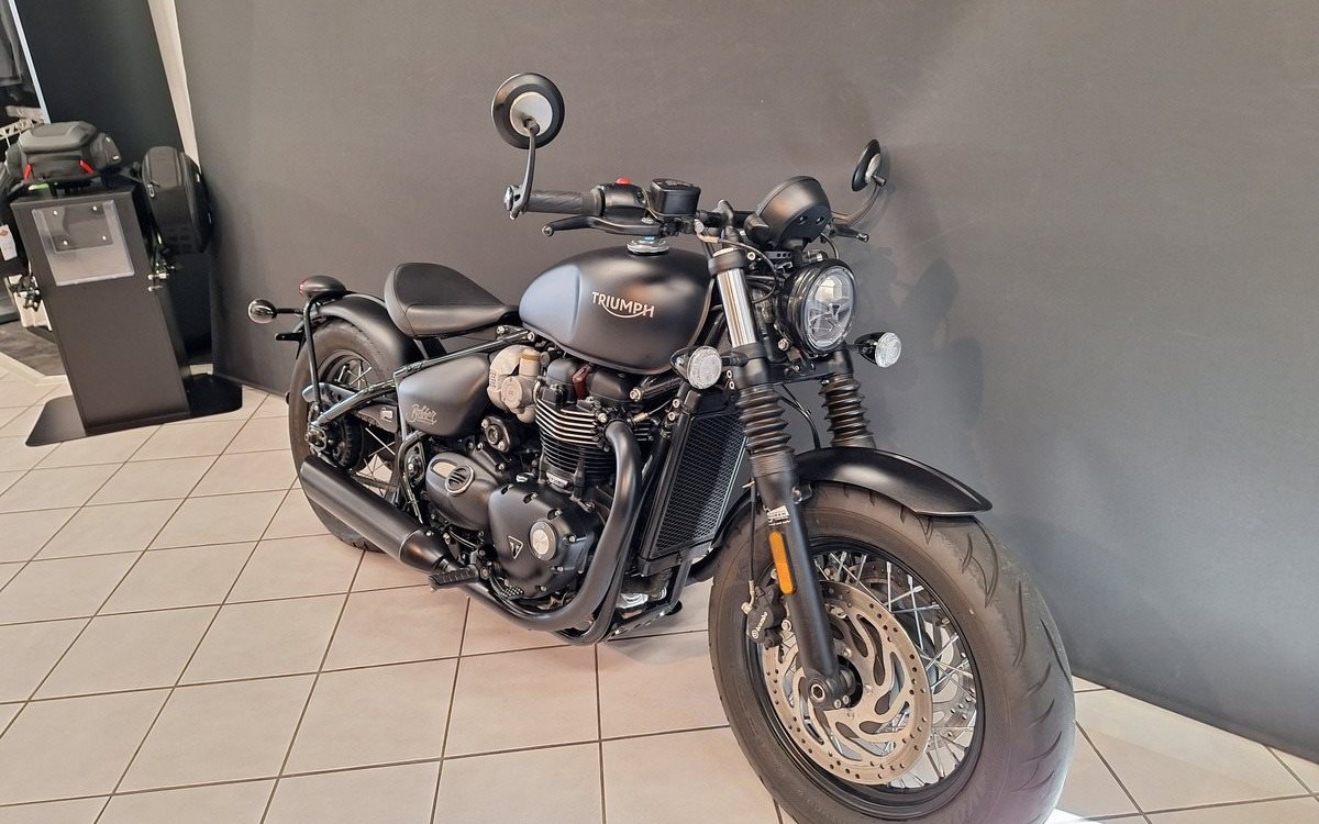 Angebot Triumph Bonneville Bobber Black