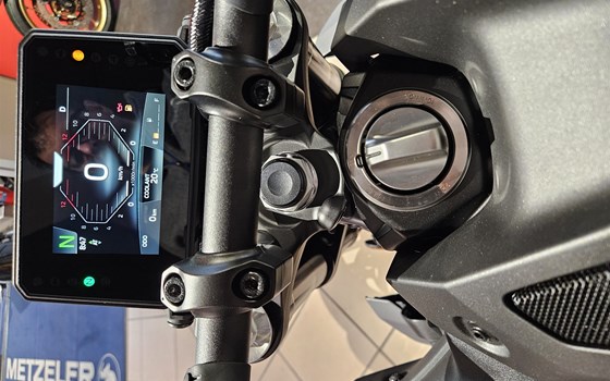 Neufahrzeug Yamaha MT-09 Y-AMT - Bild 2 Neufahrzeug Yamaha MT-09 Y-AMT - Bild 2