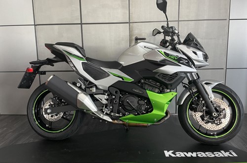 Kawasaki Z7 Hybrid