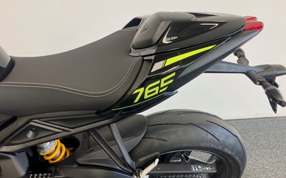 Neufahrzeug Triumph Street Triple 765 RS - Bild 18 Neufahrzeug Triumph Street Triple 765 RS - Bild 18