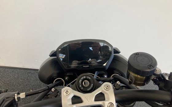 Neufahrzeug Triumph Street Triple 765 RS - Bild 21 Neufahrzeug Triumph Street Triple 765 RS - Bild 21