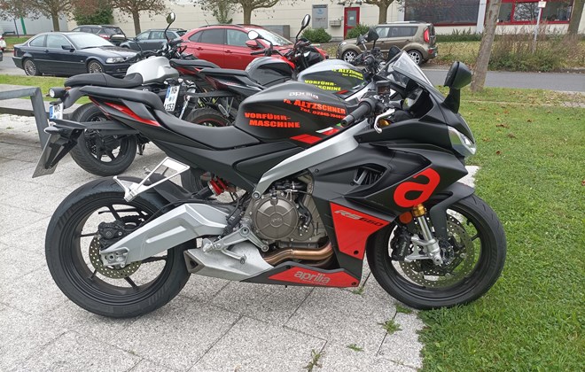 Aprilia RS 660