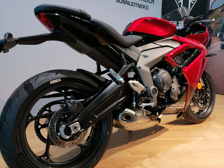 Angebot Triumph Daytona 660 Bild 6: Angebot Triumph Daytona 660