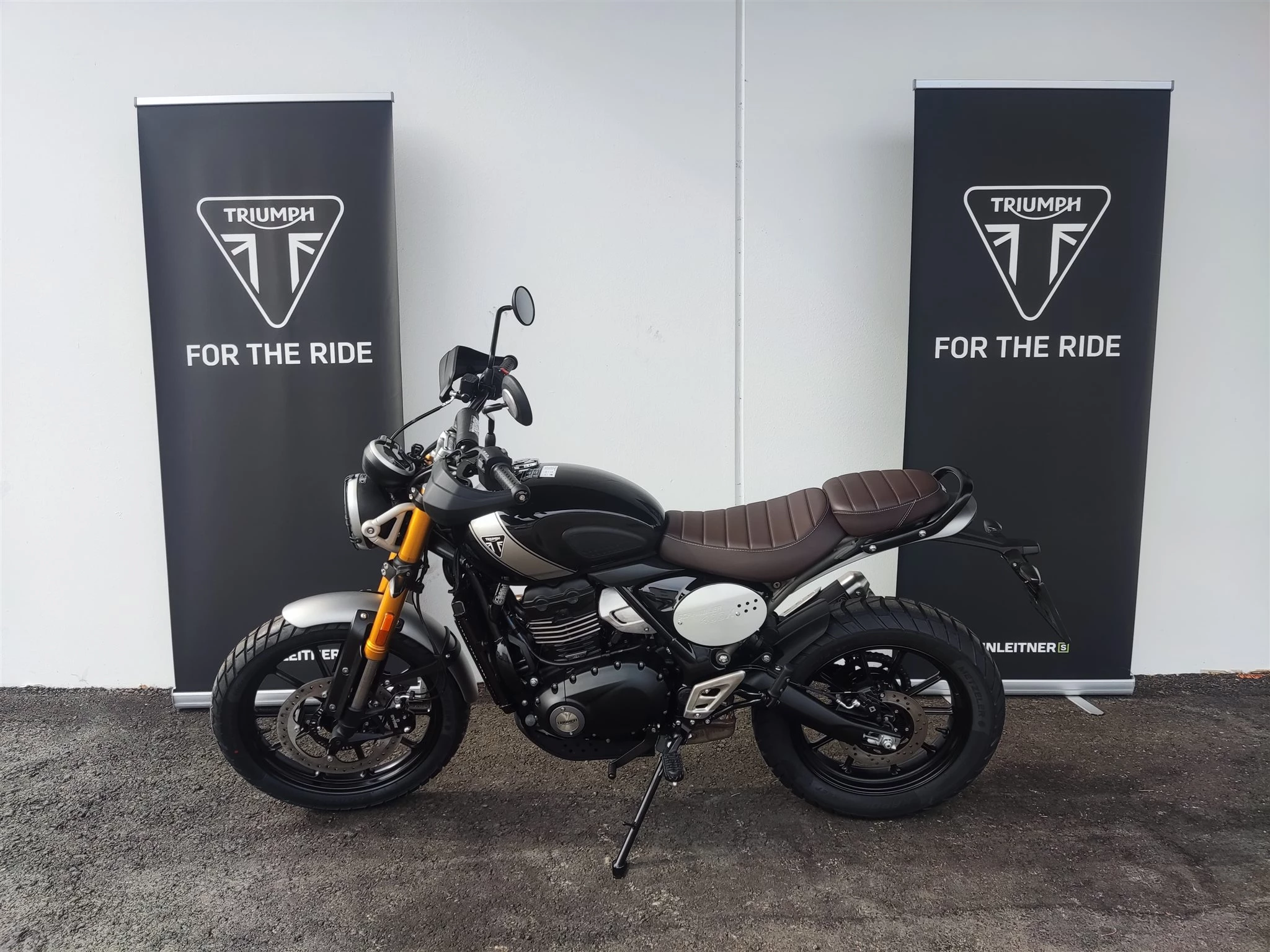 Triumph Scrambler 400 X