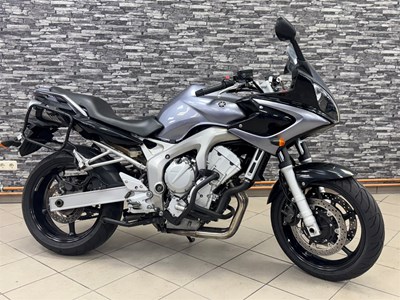 FZ6 Fazer