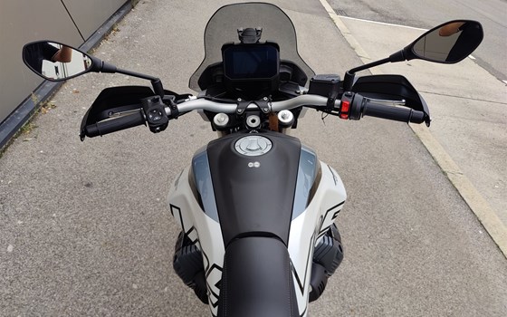 Neufahrzeug Moto Guzzi V85 TT - Bild 6 Neufahrzeug Moto Guzzi V85 TT - Bild 6