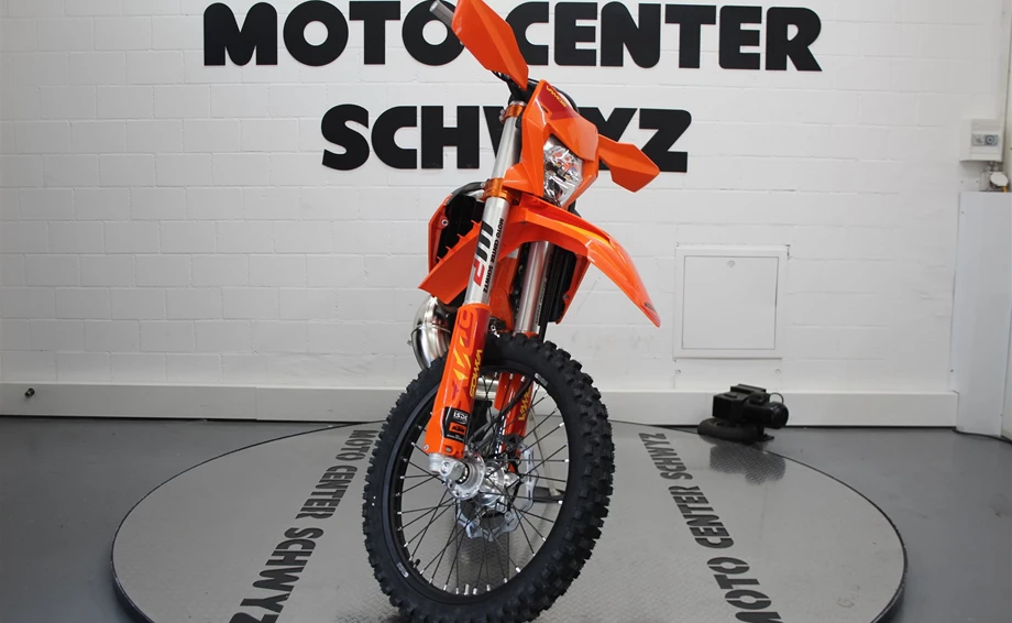 Angebot KTM 300 EXC SIX DAYS Bild 3: Angebot KTM 300 EXC SIX DAYS