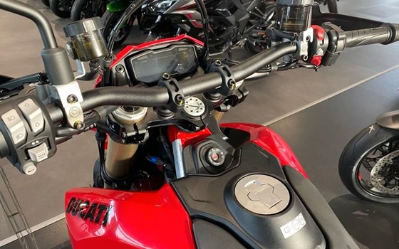 Gebrauchtmotorrad Ducati Hypermotard 698 Mono - Bild 5