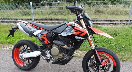 Gebrauchtfahrzeug Ducati Hypermotard 698 Mono RVE