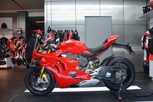 Angebot Ducati Panigale V4 S