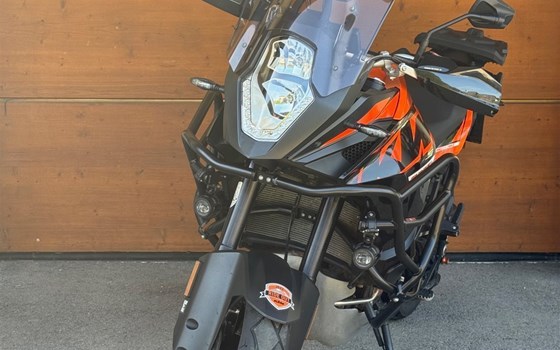 Gebrauchtmotorrad KTM 1090 Adventure - Bild 3 Gebrauchtmotorrad KTM 1090 Adventure - Bild 3