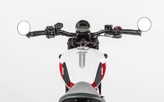 Neufahrzeug Jawa 42 Bobber - Bild 15 Neufahrzeug Jawa 42 Bobber - Bild 15