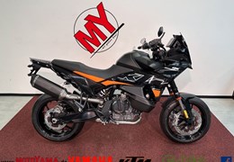 Neumotorrad KTM 890 SMT