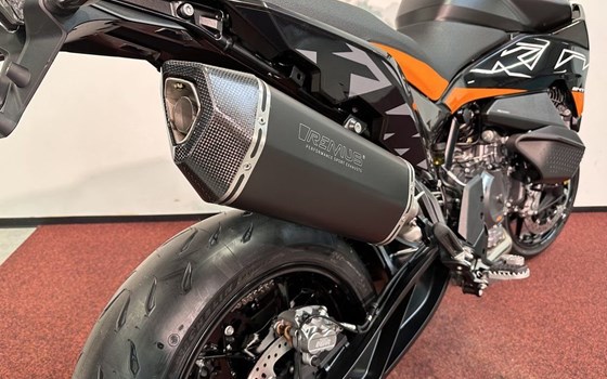 Neufahrzeug KTM 890 SMT - Bild 10