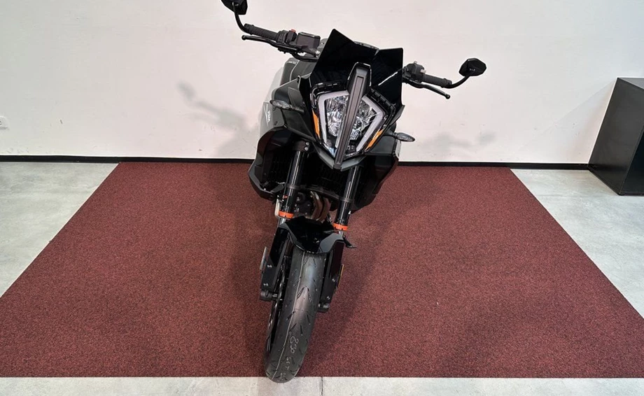 Angebot KTM 890 SMT Bild 3: Angebot KTM 890 SMT