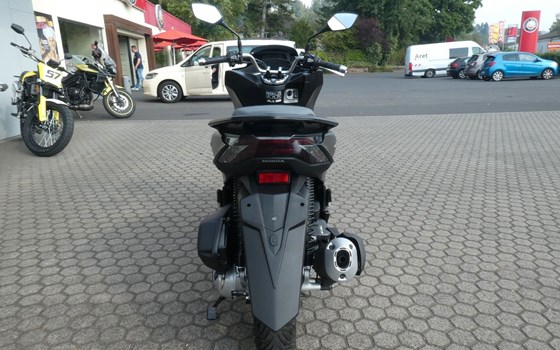 Gebrauchtmotorrad Honda PCX125 - Bild 7