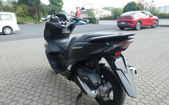Gebrauchtmotorrad Honda PCX125 - Bild 8