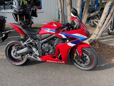 CBR650R